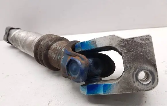 Mercedes-Benz C W204 Prop shaft universal joint A2044620258 32007