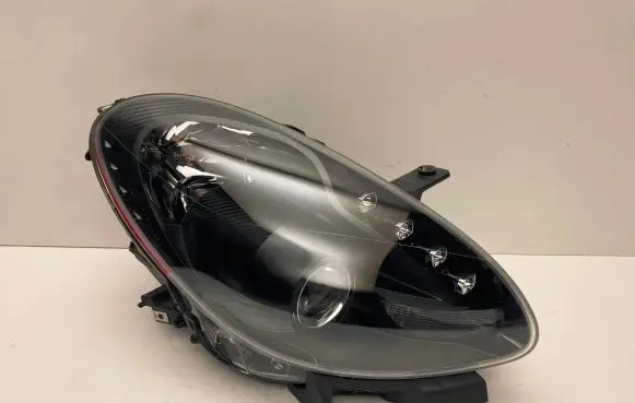 Alfa Romeo Giulietta Headlight/headlamp 00505387730 19B8T1 021266806