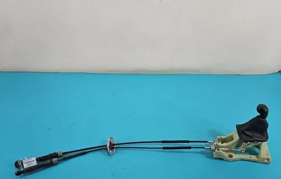 Hyundai i20 (BC3 BI3) Gear shift cable linkage 43700Q0100NNB IMPRK1515147