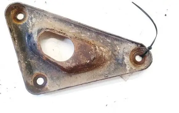 Opel Zafira A Engine mounting bracket 