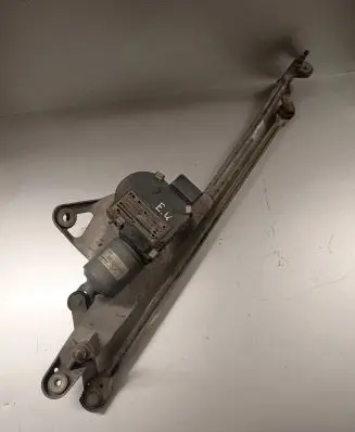 Audi A8 S8 D3 4E Front wiper linkage and motor 4E1955603E