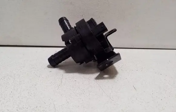 Ford Kuga III Electric auxiliary coolant/water pump LX6118D473HCD