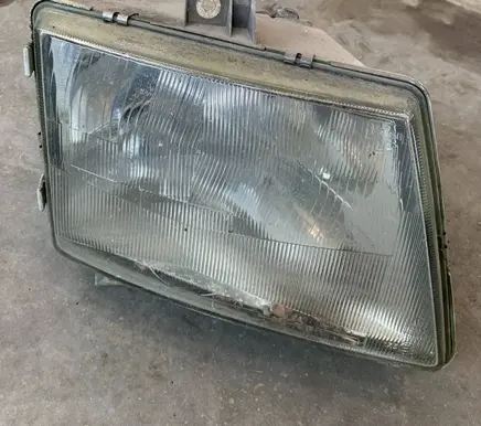 Mercedes-Benz Vito Viano W638 Headlight/headlamp
