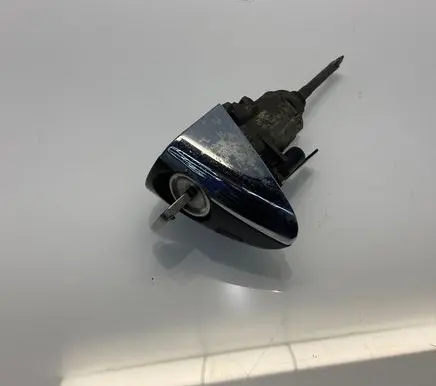 Mercedes-Benz E W211 Front door lock (next to the handle) 