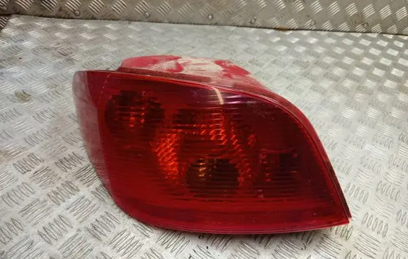 Peugeot 307 Rear/tail lights 