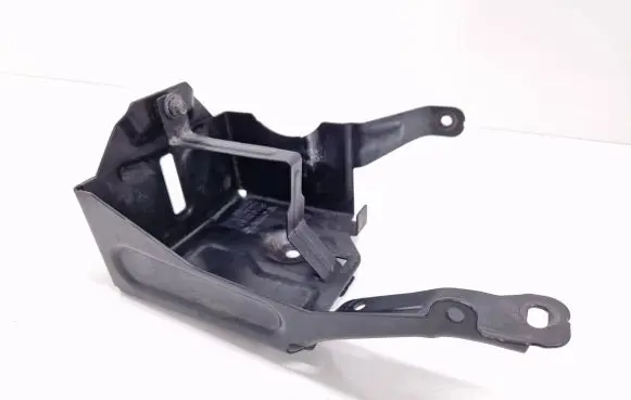 Volvo V40 Other engine bay part 31290752 B06QB
