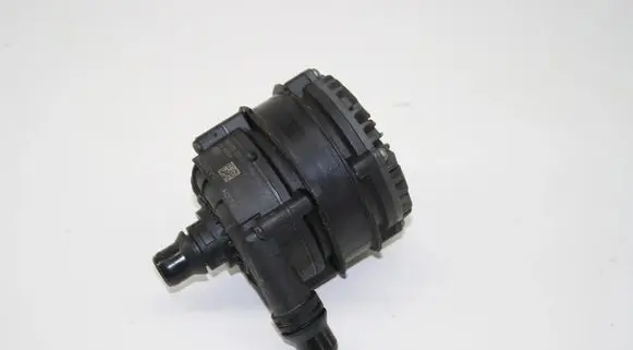 BMW 5 G60 G61 Electric auxiliary coolant/water pump 5A33F22