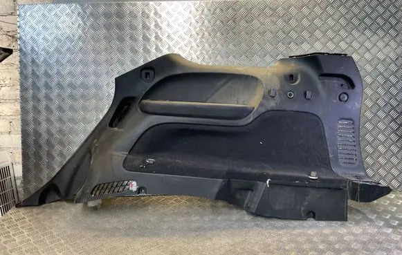 Trunk/boot lower side trim panel