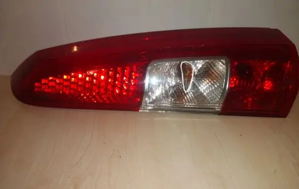 Volvo V70 Rear/tail lights