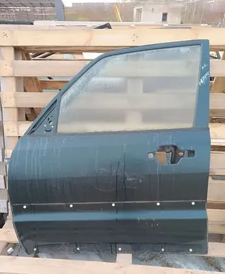 Mitsubishi Pajero Front door NOCODE