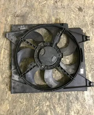 KIA Carens I Radiator cooling fan shroud