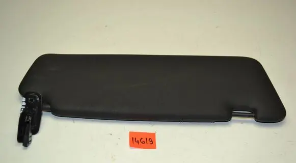 Sun visor