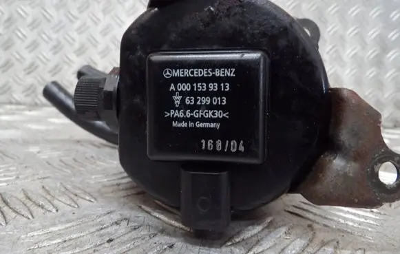 Jeep Grand Cherokee (WJ) Fuel filter A0001539313 63299013