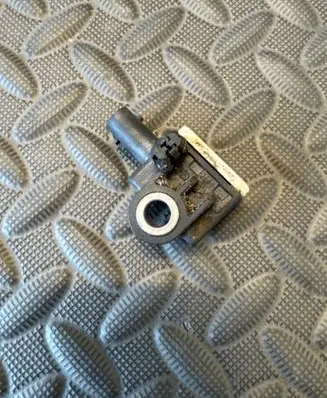 Audi Q7 4M Airbag deployment crash/impact sensor 4M0907508