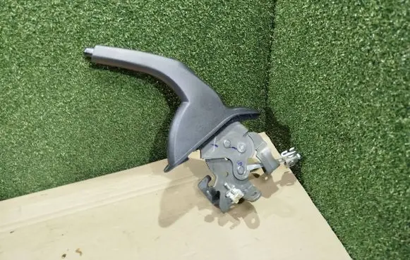 Hyundai i10 Hand brake release handle 59710B9300
