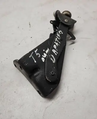 Mercedes-Benz Sprinter W906 Sliding door upper roller guide/hinge 7H0843398A 04223