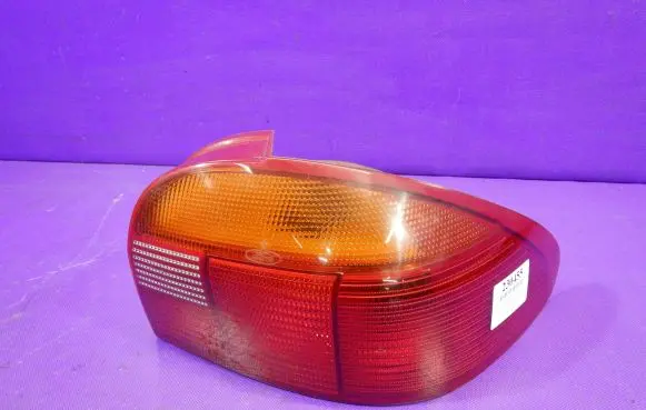 Ford Mondeo MK I Rear/tail lights