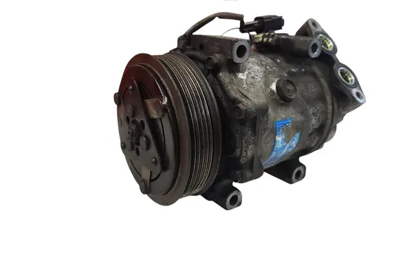 Volvo V50 Air conditioning (A/C) compressor (pump) 3m5h19d629ta