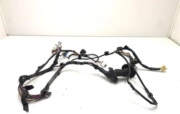 Mitsubishi Outlander Front door wiring loom