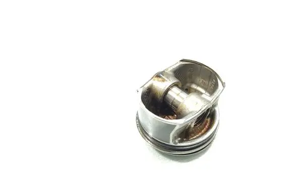Skoda Fabia Mk2 (5J) Piston 