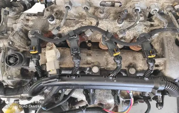 Opel Corsa D Fuel injector 0445110183