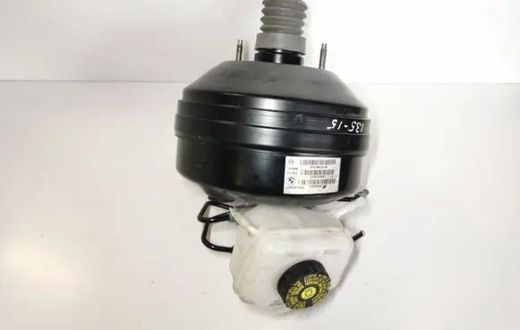 BMW 1 F20 F21 Brake booster 6798424 0204745091