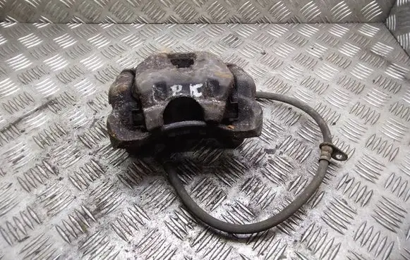 Toyota Corolla Verso AR10 Front brake caliper