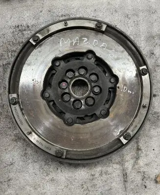 Mazda 6 Pressure plate R2A116610B