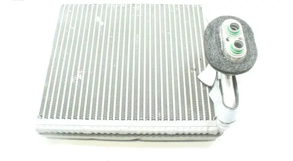 KIA Xceed Air conditioning (A/C) radiator (interior) 