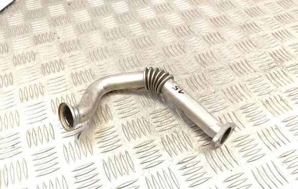Seat Ibiza IV (6J,6P) EGR valve line/pipe/hose 03L131521R