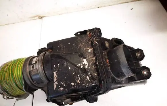 Mazda Xedos 6 Air filter box lkf11 kf11