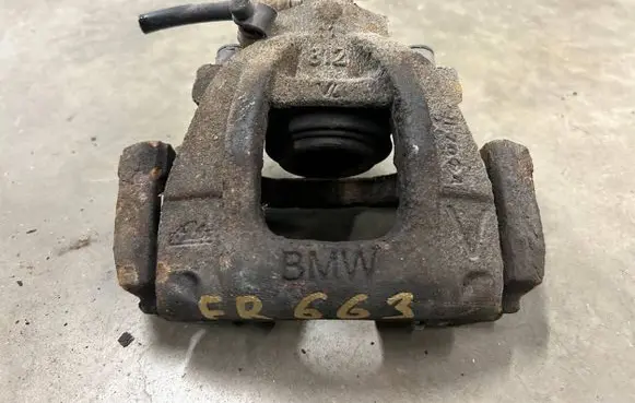 Mini One - Cooper R50 - 53 Front brake caliper