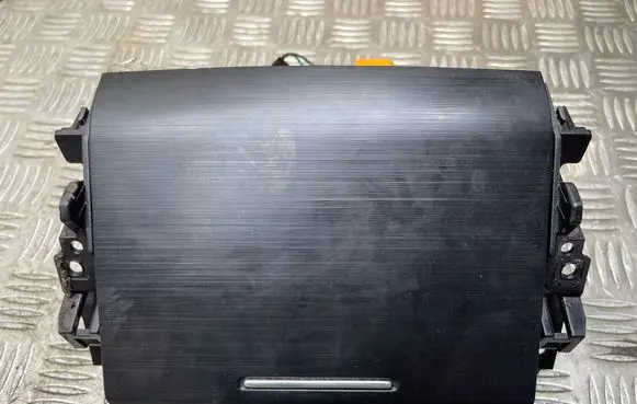 Subaru Legacy Glove box 66120AL00A 2014613