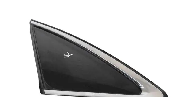 BMW 5 F10 F11 Rear side window 833011CA0A