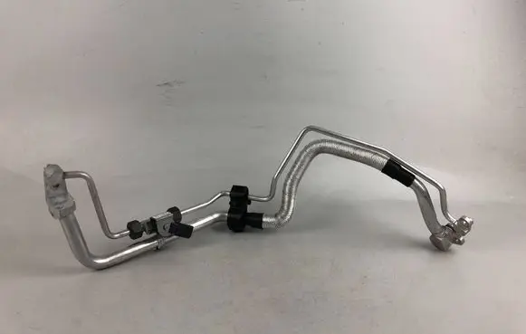 Volkswagen Golf VIII Air conditioning (A/C) pipe/hose 5Q2816738N 8R0260696B
