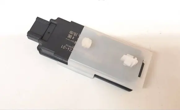 BMW X6 G06 Aerial antenna amplifier 5A81724 5B4E028