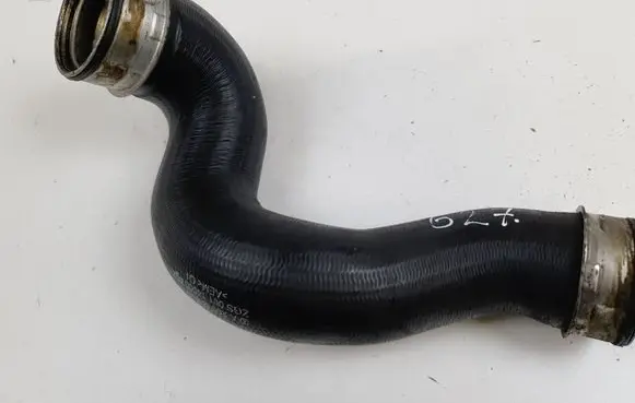 Mercedes-Benz CLK A209 C209 Intercooler hose/pipe A2035283382