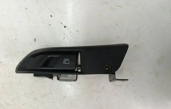 Peugeot 301 Fuel tank opening switch 9676732080 9802158877
