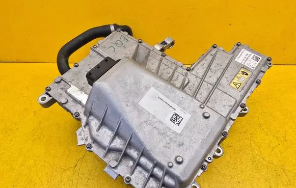 Mercedes-Benz EQC Voltage converter inverter A2939013600 0501340912 LE30509000