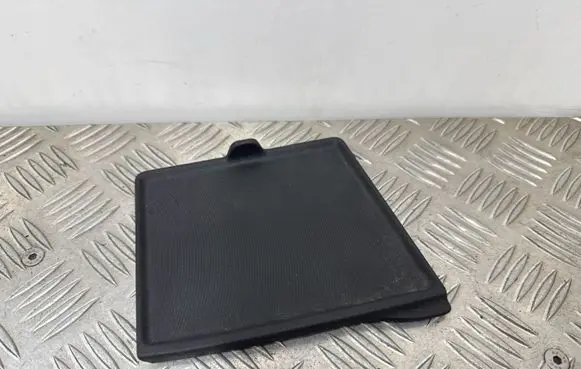 Chrysler Pacifica Central console drawer/shelf pad 5103518