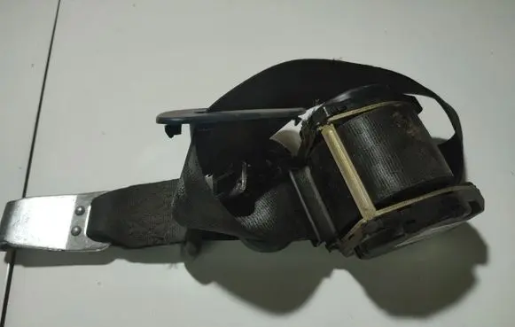 Volkswagen Sharan Rear seatbelt 7M0857012