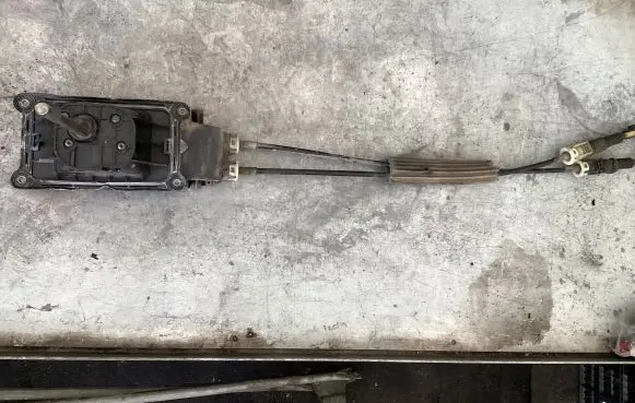 Renault Modus Gear shifter/selector 3550110