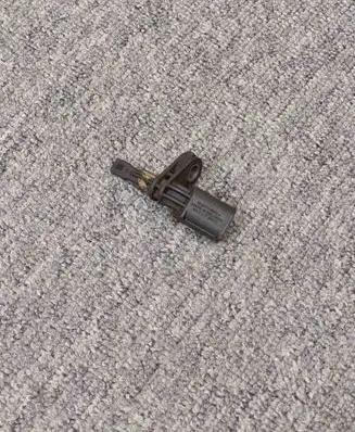 Volkswagen Tiguan ABS rear brake sensor WHT003856C