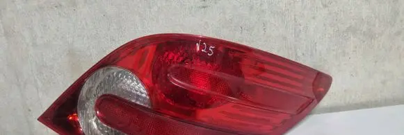 Mercedes-Benz R W251 Rear/tail lights A2518200464 A2518200264