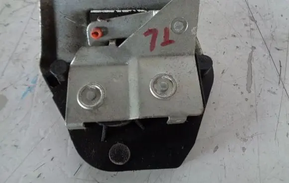 Citroen Berlingo Rear door lock 