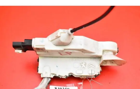 Front door lock