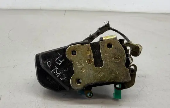 Chrysler Voyager Front door lock