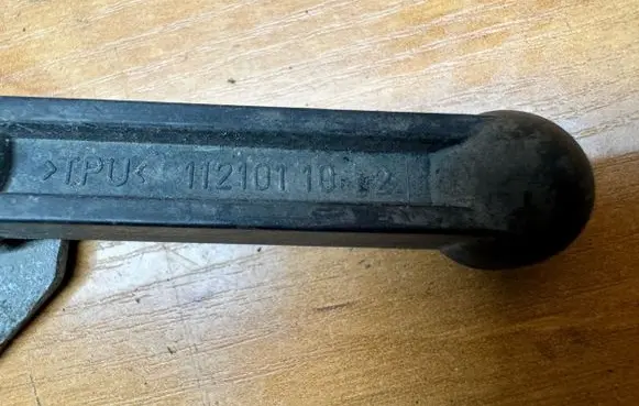 Headlight/headlamp level sensor