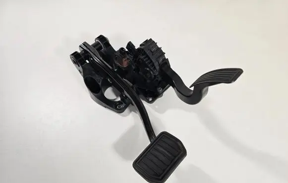 Tesla Model 3 Pedal assembly 1044691-00-D S5212240004030