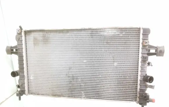Opel Astra H Coolant radiator 13128818